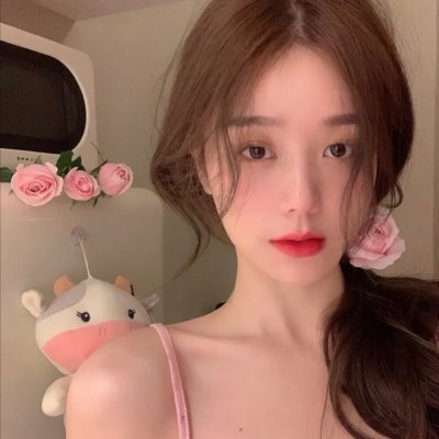 赤裸的美奈子
